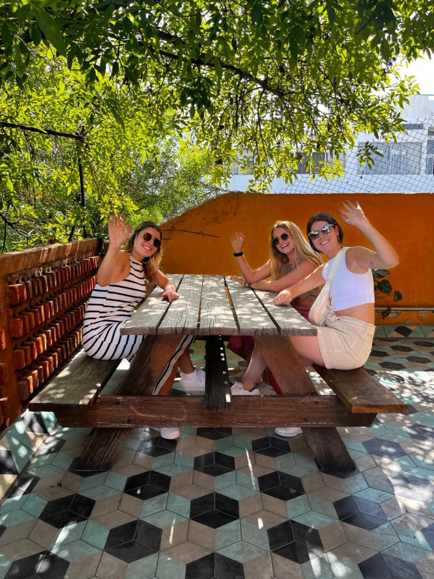 Hostal Hidalgo غوادالاجارا المظهر الخارجي الصورة