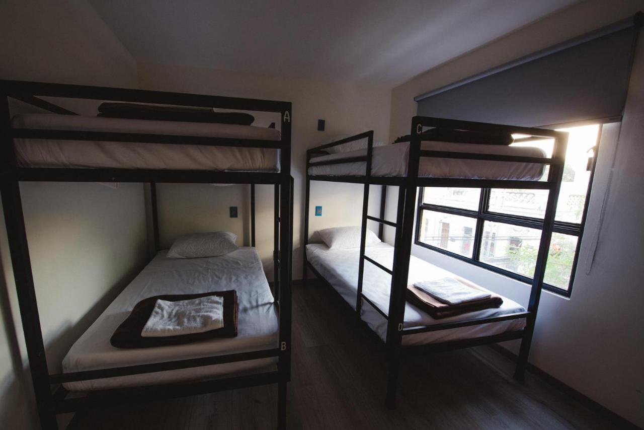 Hostal Hidalgo غوادالاجارا المظهر الخارجي الصورة